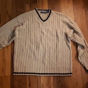 Izod size L mens sweater